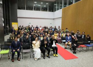 Gli studenti di Pattaya portano un cortometraggio sulla saggezza locale al festival di Tokyo.