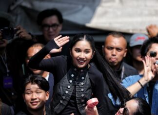 Bangkok Holds Welcome Parade for America’s Got Talent Winner Nene Royal
