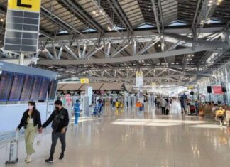 Foreign Expats, International Tourists, and Thai Travel Agents Outraged and Angry at the Proposed 1,000-Baht Departure Tax in Thailand